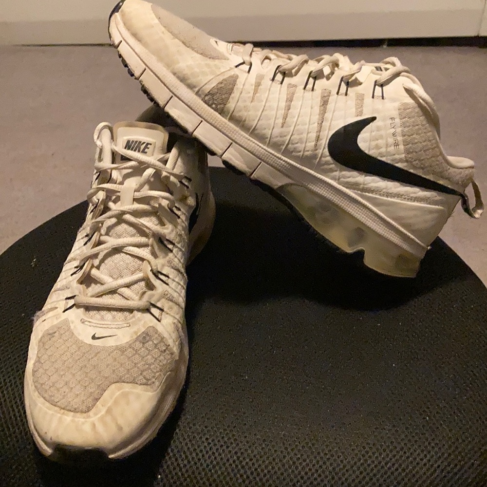 Nike Fly Wire Shoes